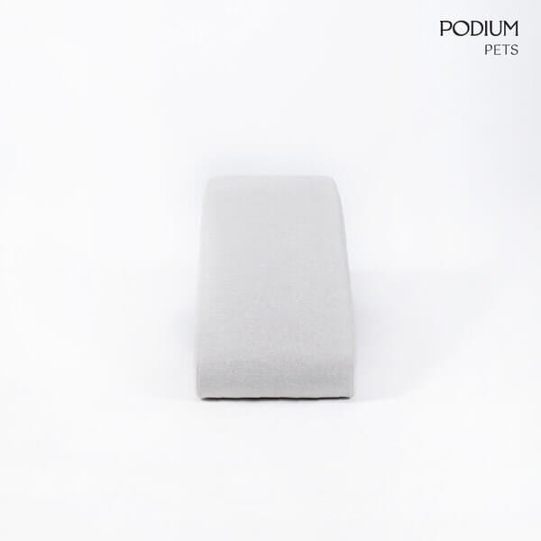 ทางลาดสำหรับสัตว์เลี้ยง PODIUM PETS รุ่น RAMS RAMP สีเทา